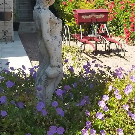 Chez Sophie Apartment Serbannes